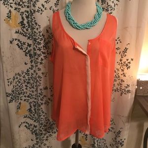 Old navy coral top with necklace